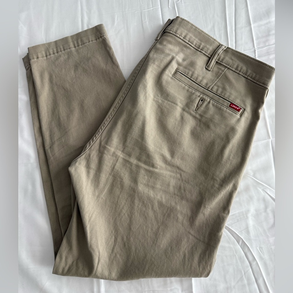 Levi's Men's Khaki Chinos Size 38 x 30